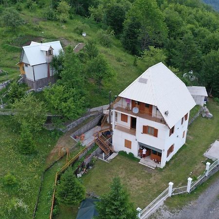 Alpbes Theth Guesthouse Shkodër 외부 사진